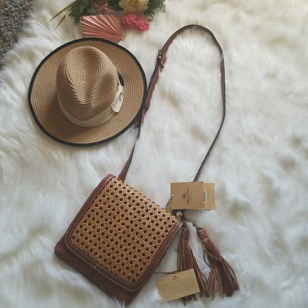 NWT Patricia Nash Summer Mexico Leather Crossbody